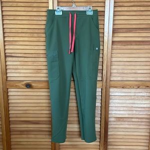 FIGS Yola Skinny Scrub Pant